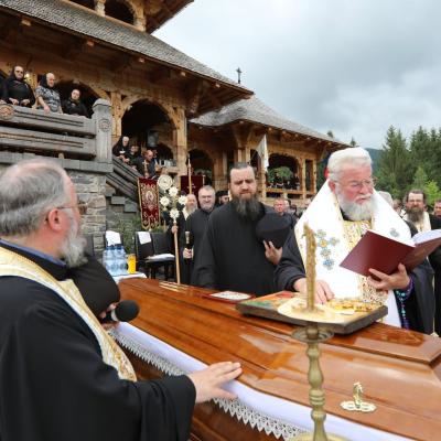 Înmormântarea Părintelui Arhimandrit Sofronie Perța, Iunie 2026